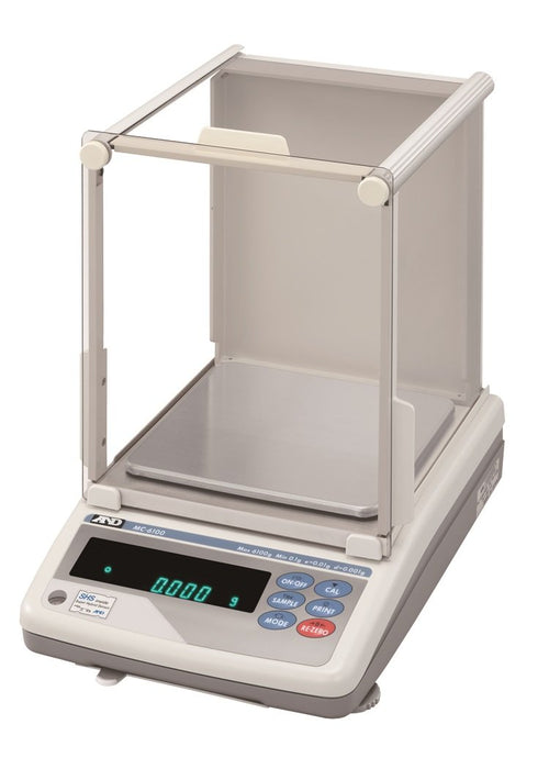 AND Weighing MC-6100S Manual Mass Comparator