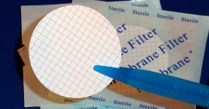 I.W. Tremont B3700 Grade B cut 3.7cm diameter - 100/pk Binderless glass microfiber filter media